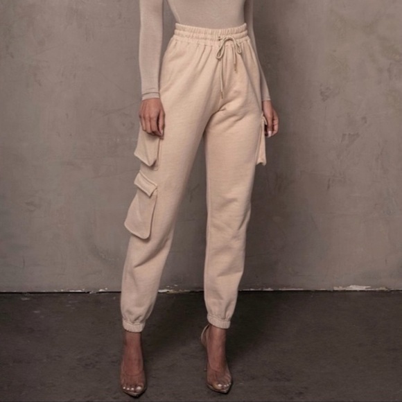 JLUXLABEL Pants - ✨ NWT JLUXLABEL Layton Beige Cargo Joggers Sweatpants